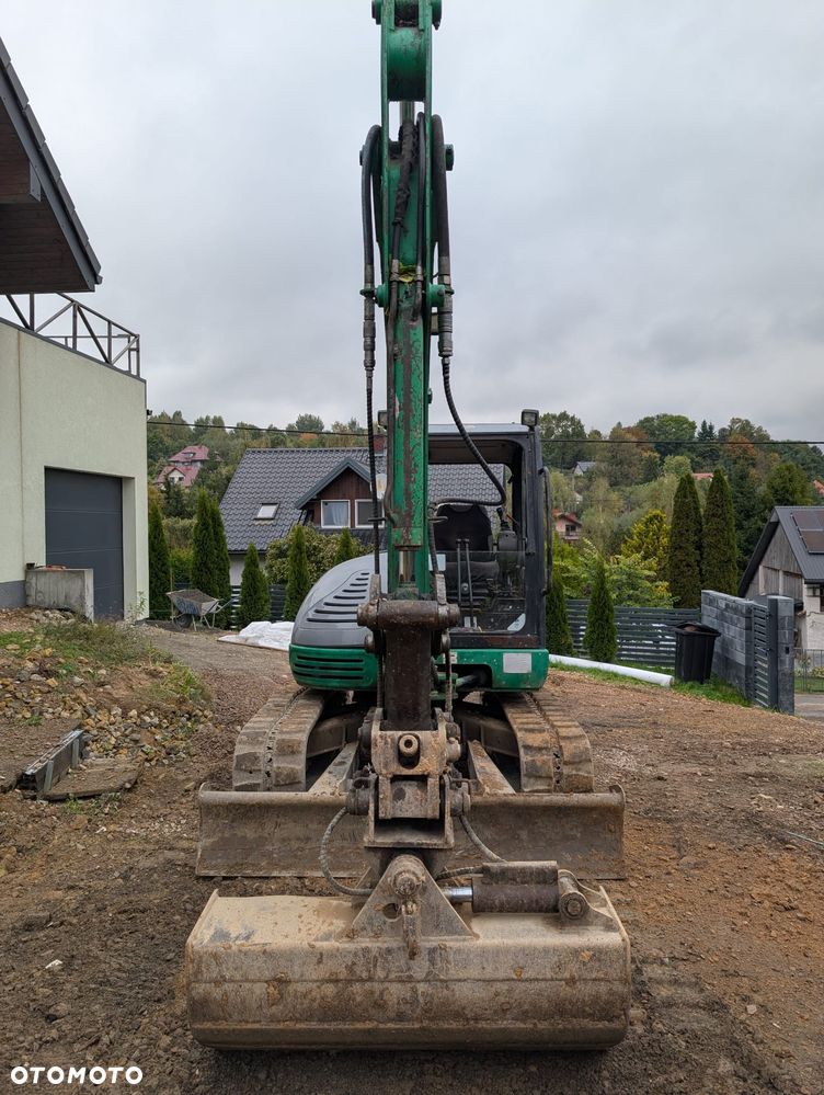 JCB 8052 - 9