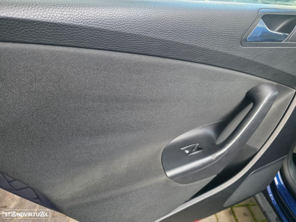 VW Passat 2.0 TDI Highline IM - 27