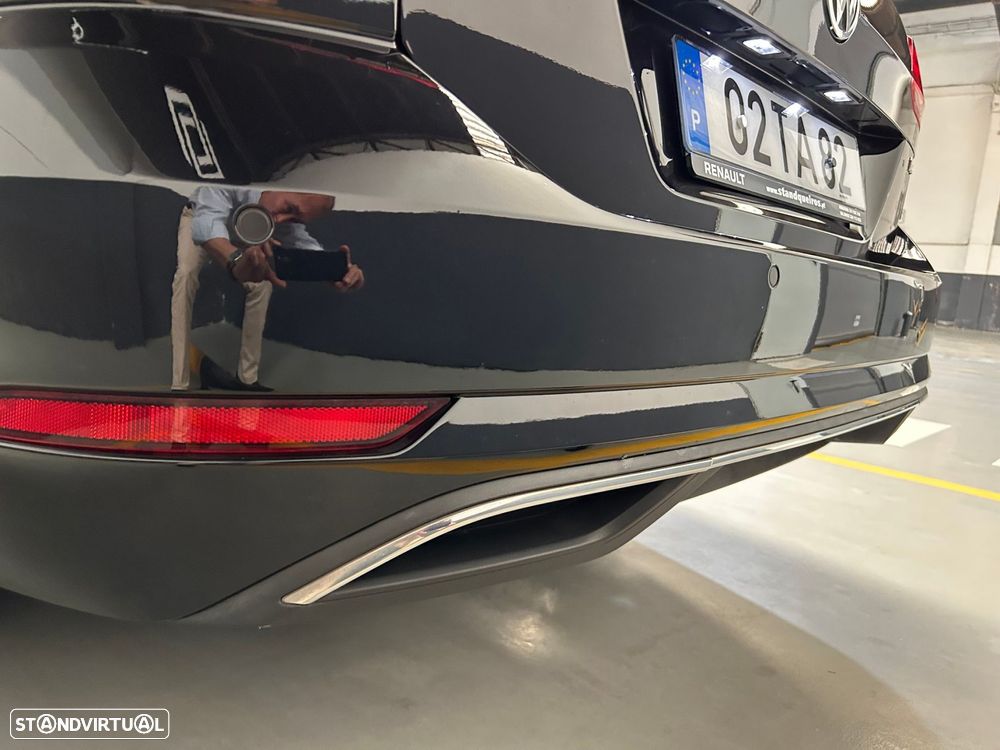 VW Golf Variant 1.6 TDi Confortline - 15