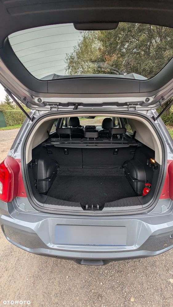 SsangYong/KGM Tivoli - 9