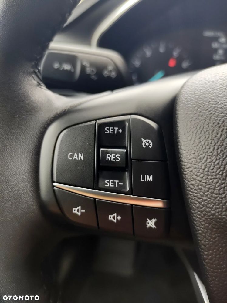 Ford Focus 1.0 EcoBoost Titanium X - 25