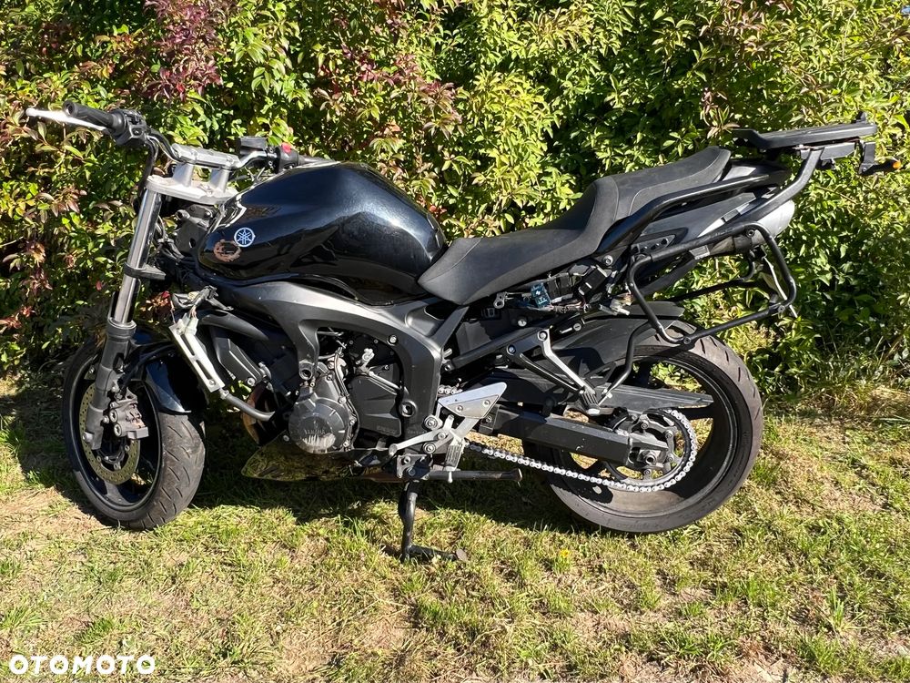 Yamaha FZ6 - 6