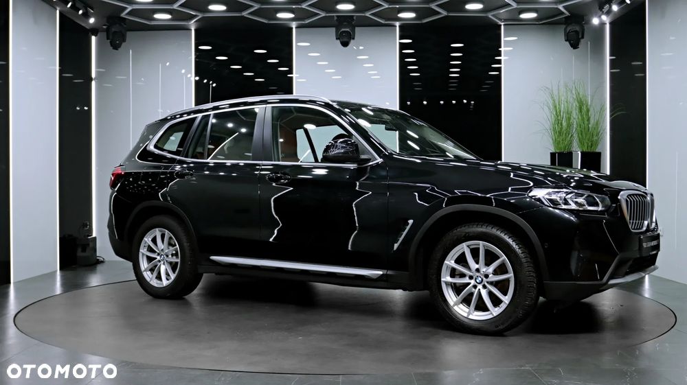 BMW X3 xDrive20i GPF Luxury Line - 11