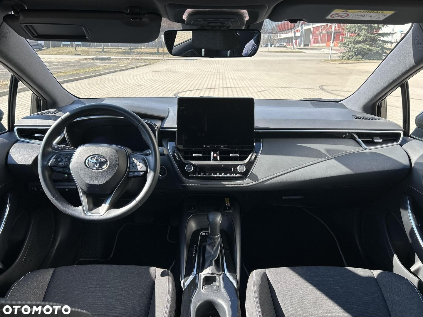 Toyota Corolla - 13