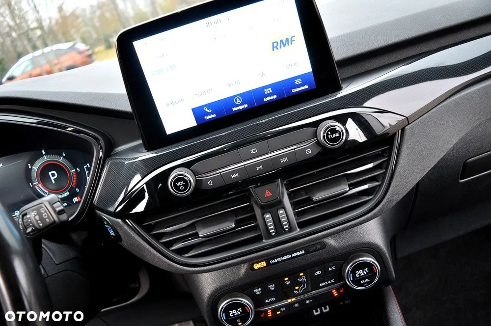 Ford Kuga 2.0 EcoBlue AWD ST-Line X - 19