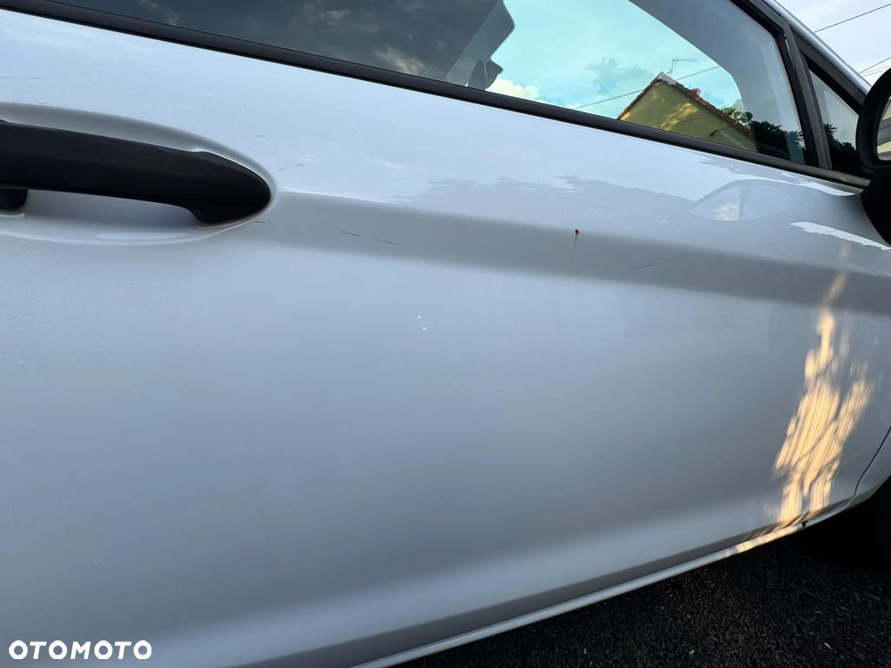 Ford Fiesta 1.25 Ambiente - 22