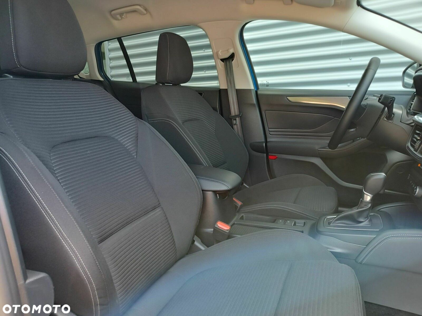 Ford Focus 1.0 EcoBoost mHEV Titanium X - 27