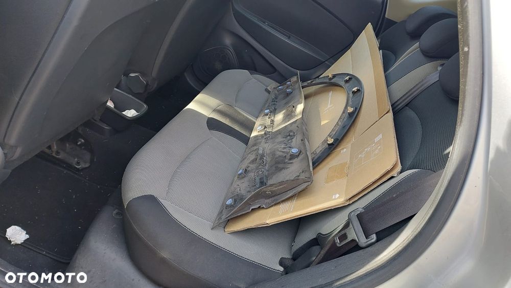 Renault Captur 1.5 dCi Energy Intens - 10