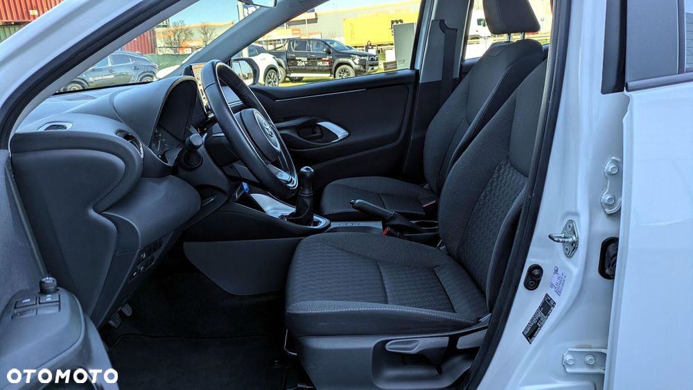 Toyota Yaris 1.0 Comfort - 11