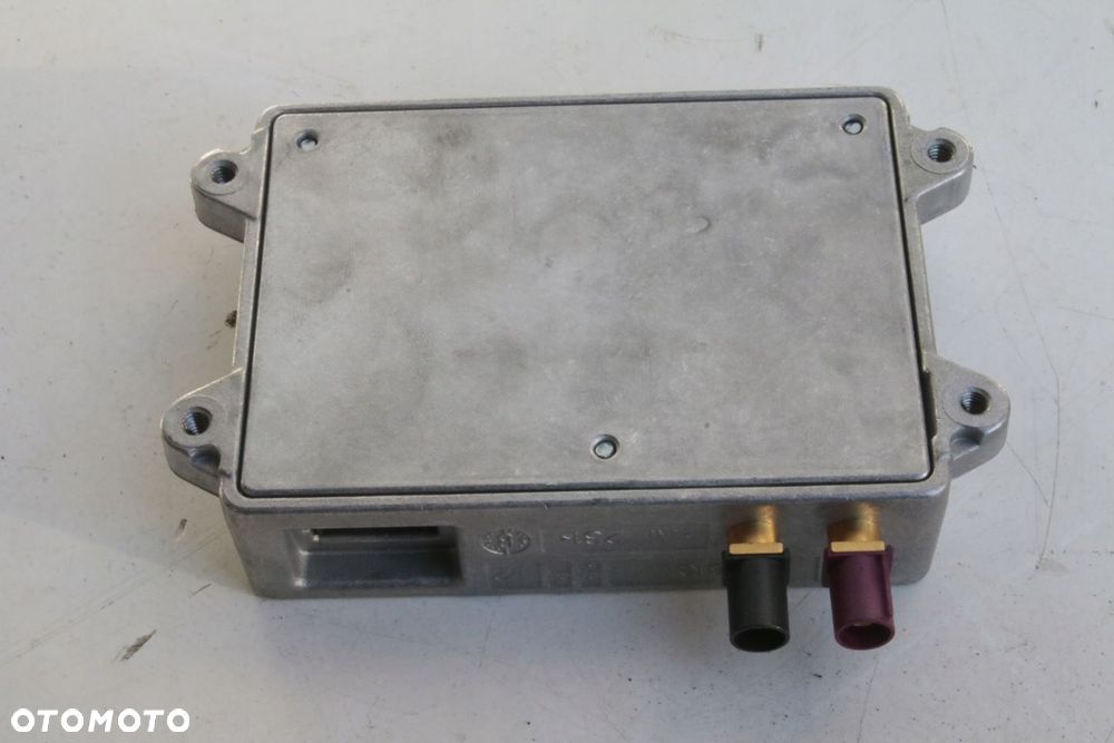 Wzmacniacz anteny AUDI A4 B8 - 3