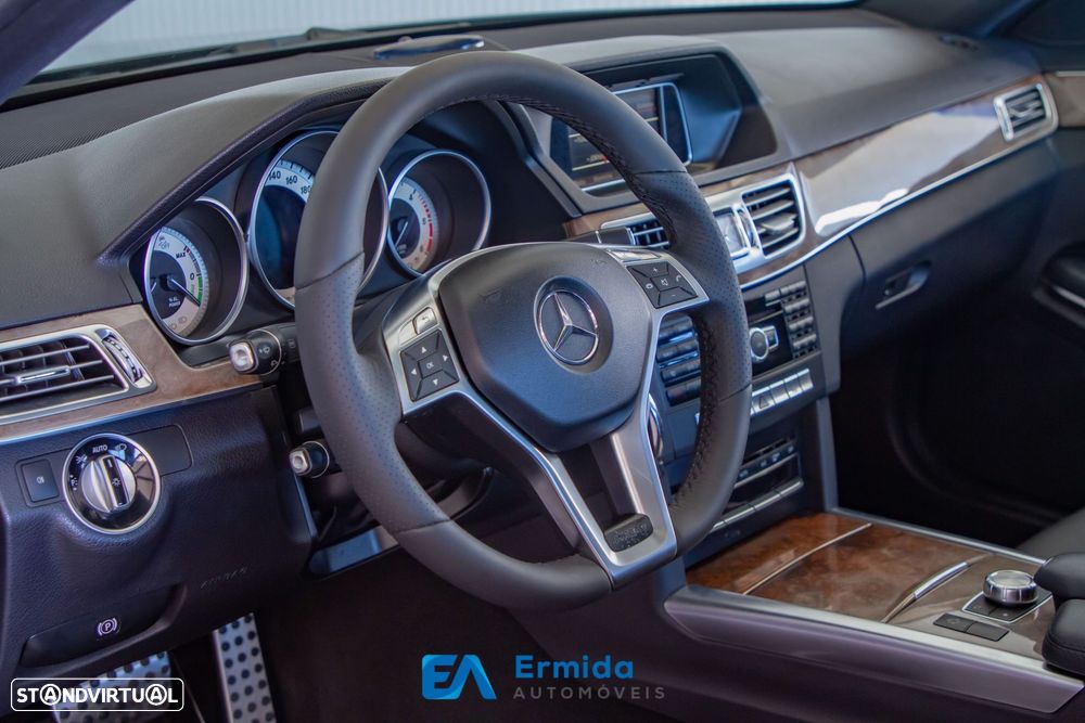 Mercedes-Benz E 300 Bluetec Hybrid Avantgarde - 26