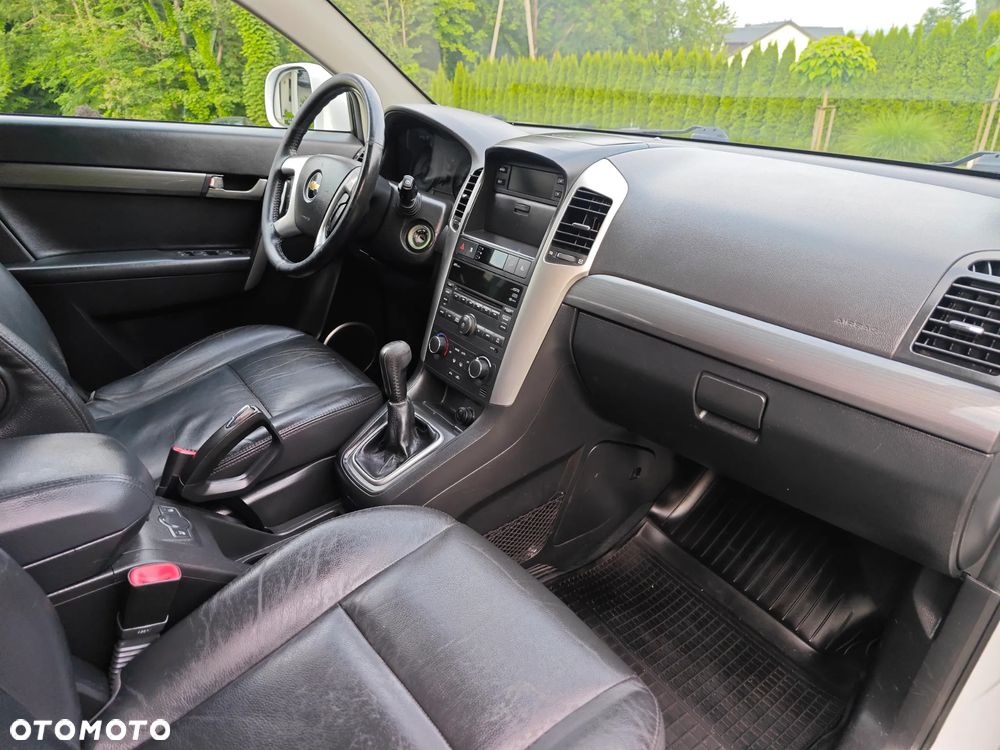 Chevrolet Captiva 2.0 4WD 7 Sitzer LT - 25