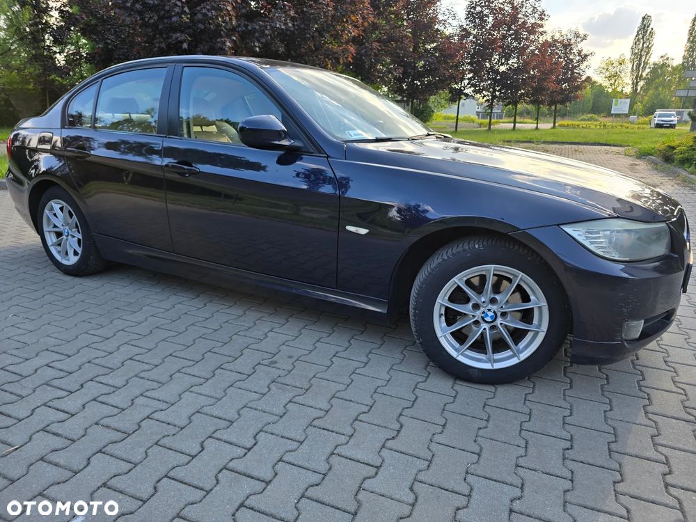 BMW Seria 3 - 39