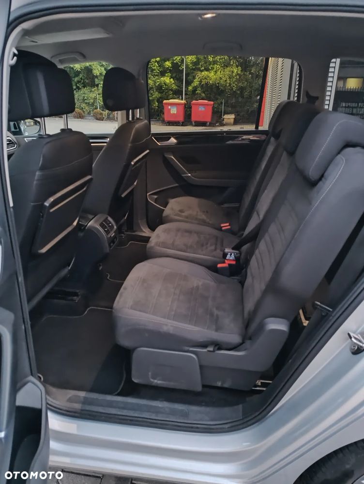 Volkswagen Touran 1.5 TSI EVO Highline - 11