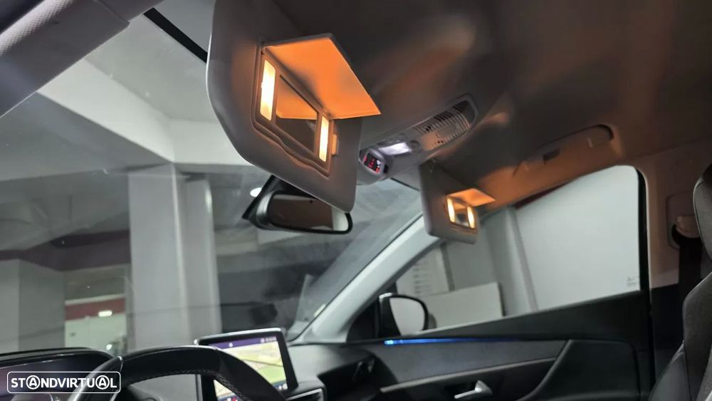 Peugeot 3008 1.2 PureTech Allure EAT6 - 35