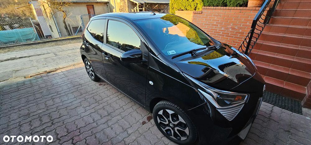 Toyota Aygo x-play connect - 5