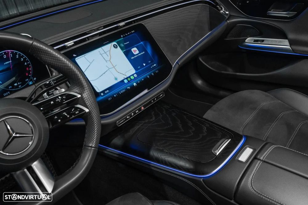Mercedes-Benz E 300 e Station - 16
