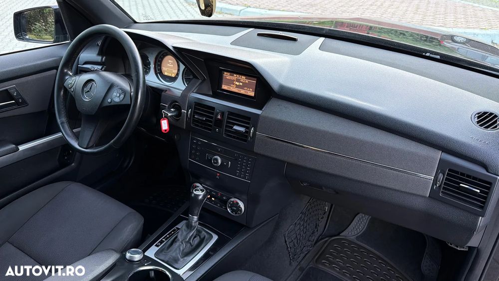 Mercedes-Benz GLK - 6