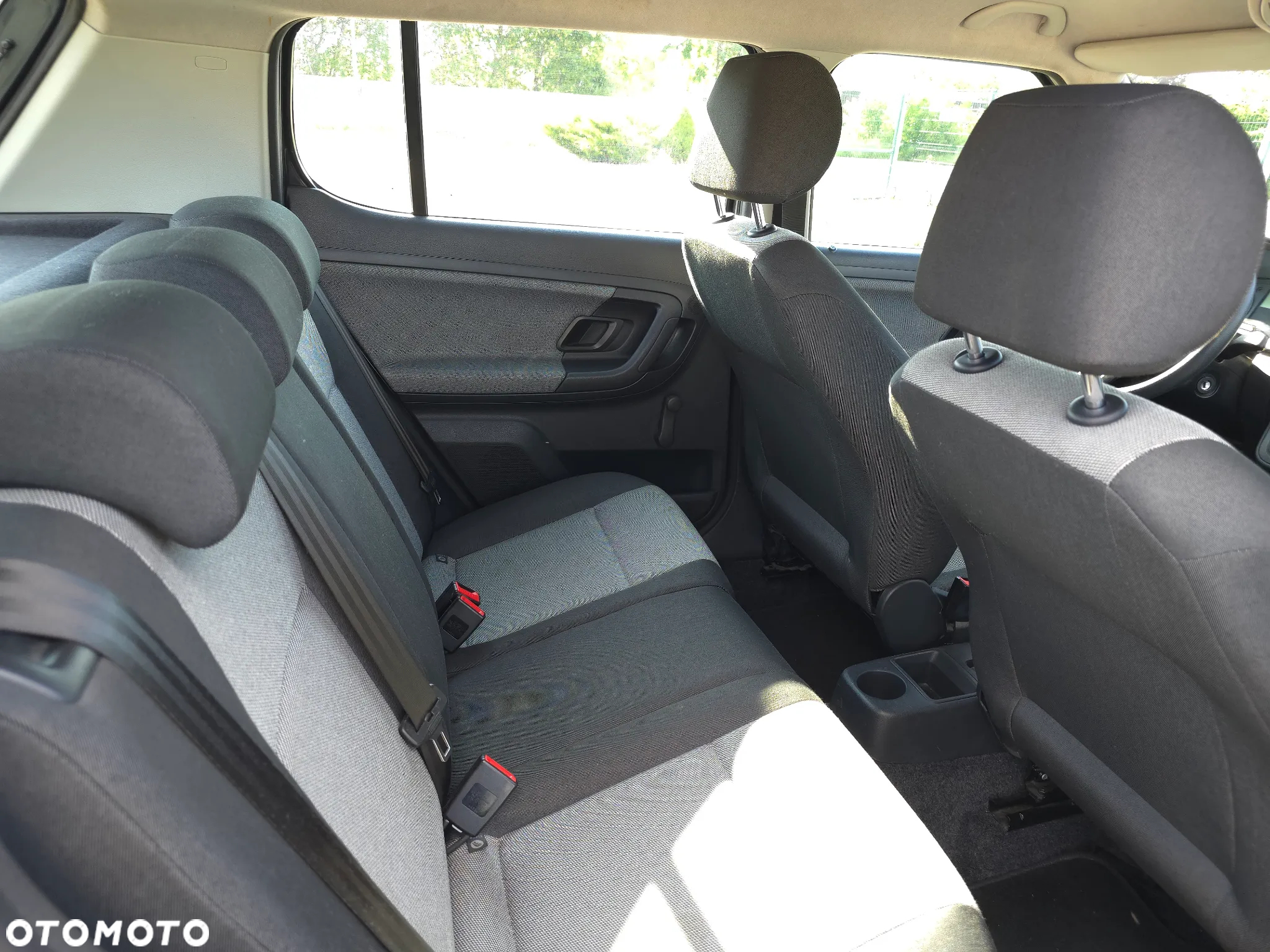 Skoda Fabia 1.4 16V Ambition Plus - 12