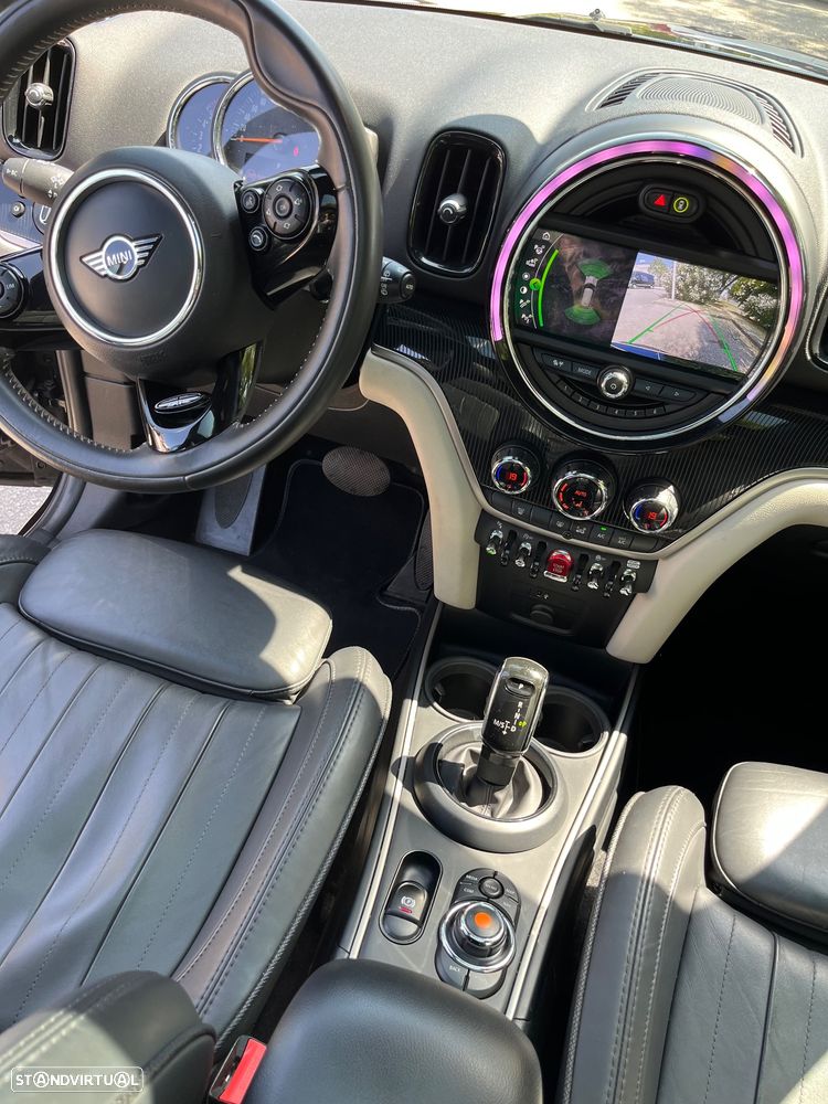 MINI Countryman Cooper D Premium Yours Auto - 21