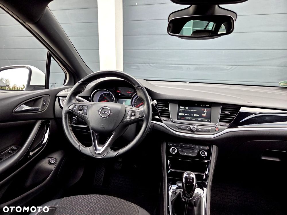 Opel Astra - 22