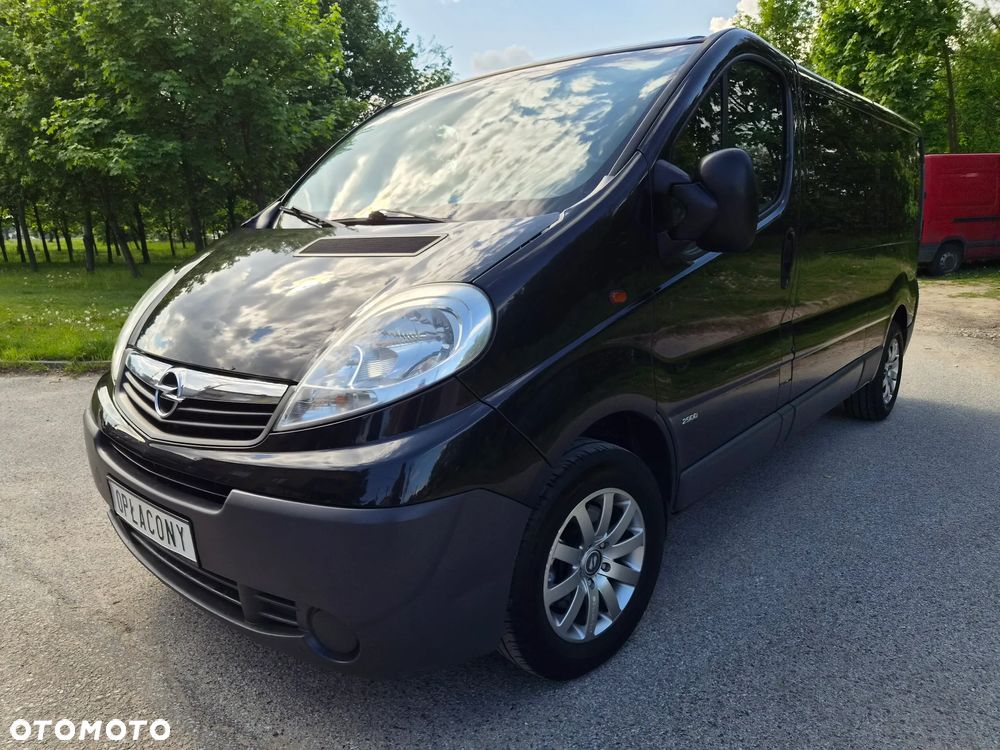 Opel Vivaro - 14