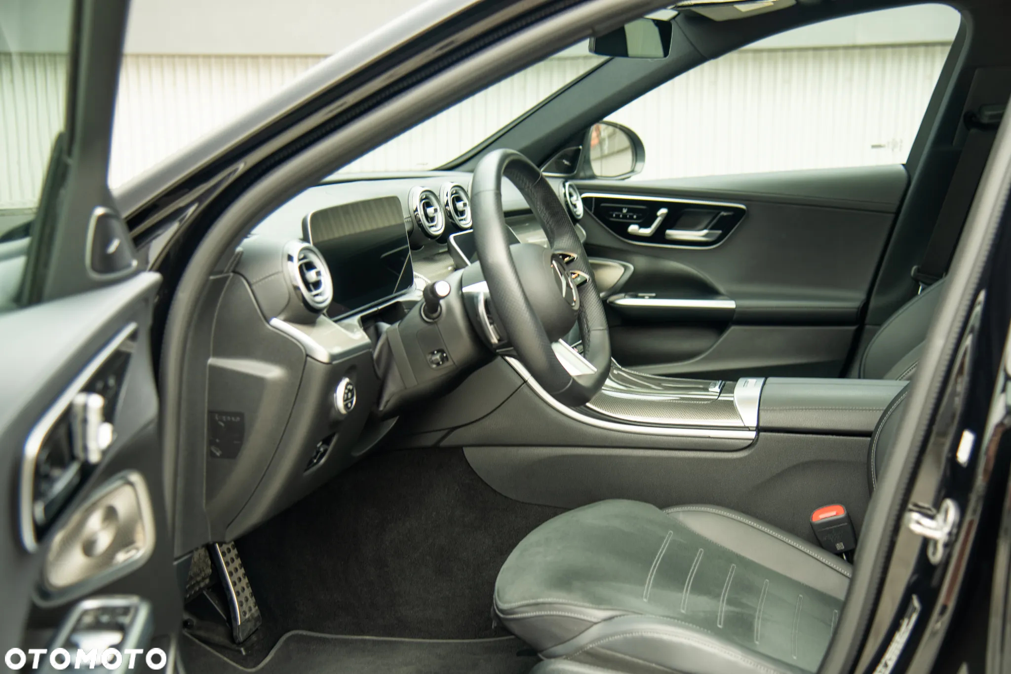 Mercedes-Benz Klasa C 300 e 9G-TRONIC Edition AMG Line - 25