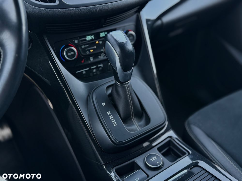 Ford Kuga 1.5 EcoBoost 4x4 ST-Line - 23