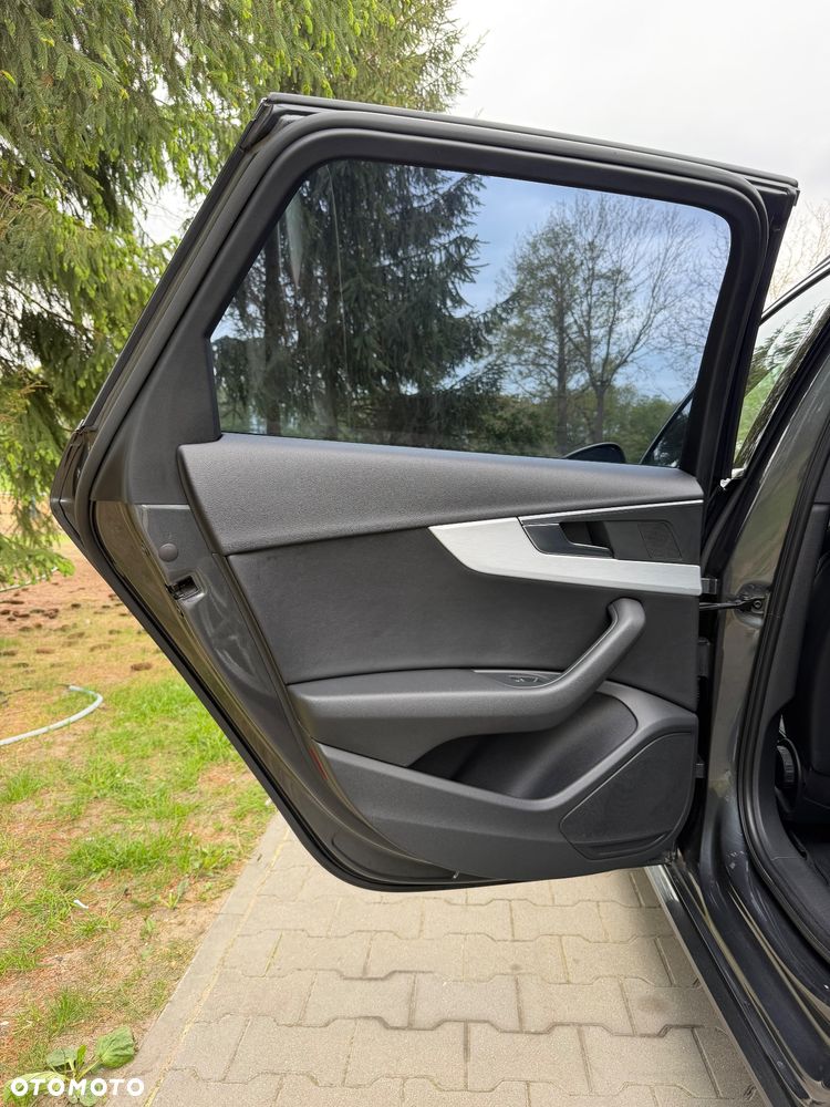 Audi A4 Avant 2.0 TDI Quattro Sport S tronic - 23