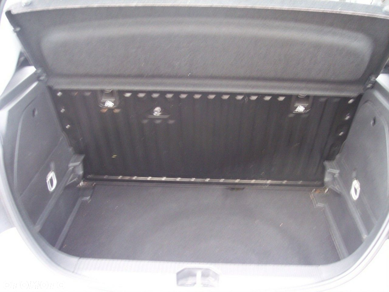 Opel Corsa 1.4 Enjoy - 15