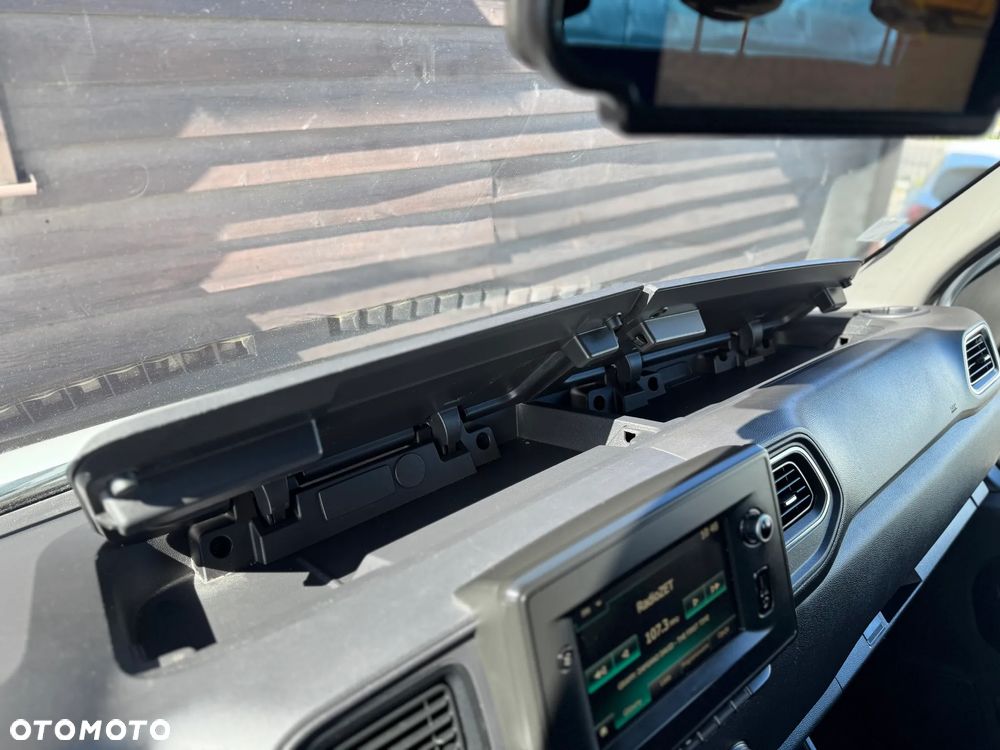 Renault Master - 40