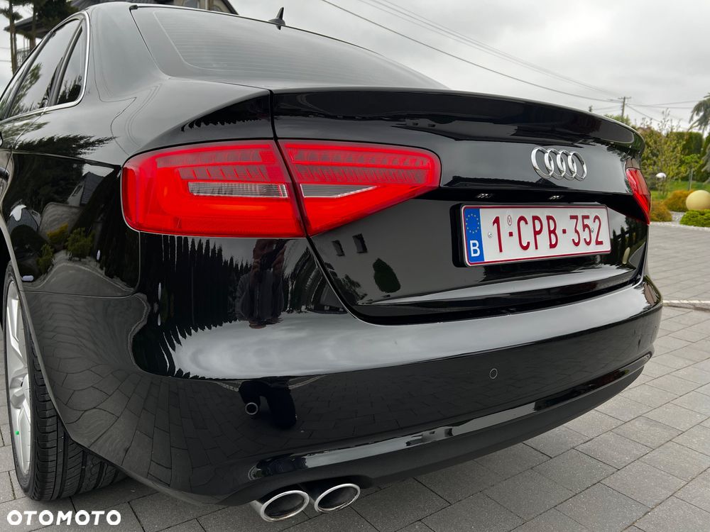 Audi A4 Limousine 2.0 TDI DPF Ambition - 8