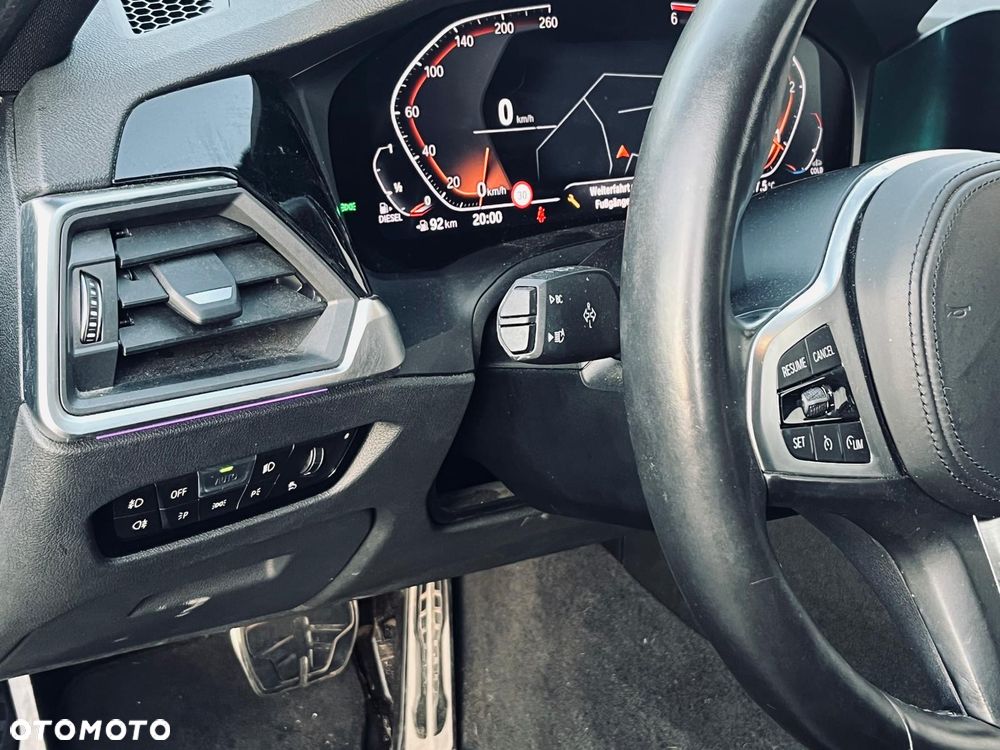 BMW Seria 3 320d mHEV M Sport - 9