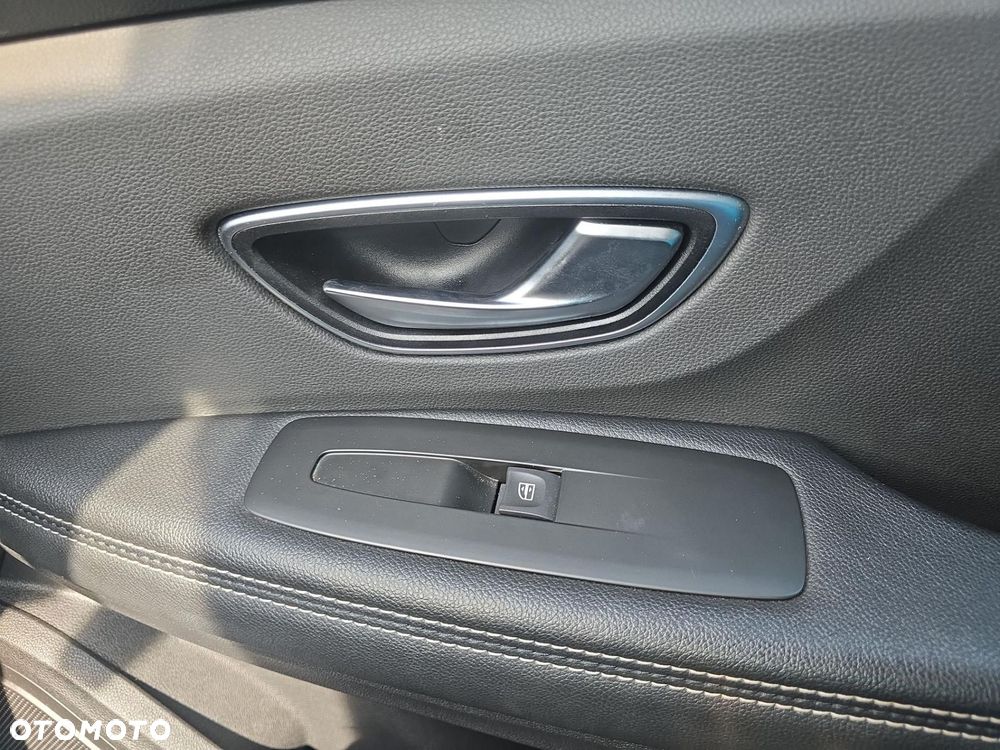 Renault Scenic - 20