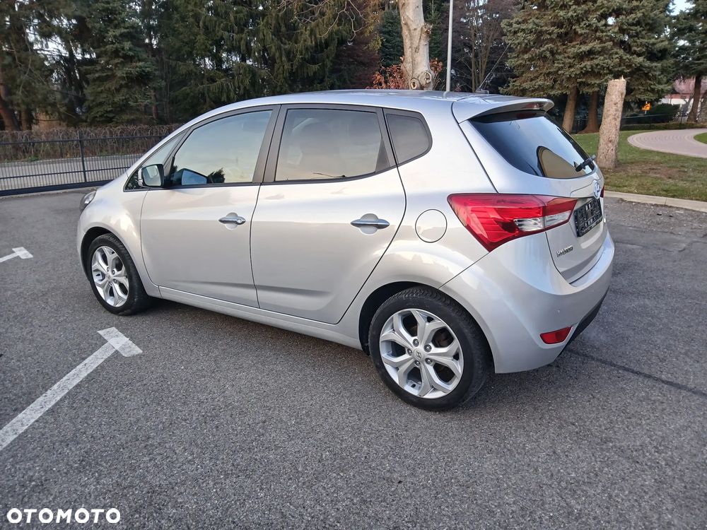 Hyundai ix20 1.4 blue YES Gold - 10