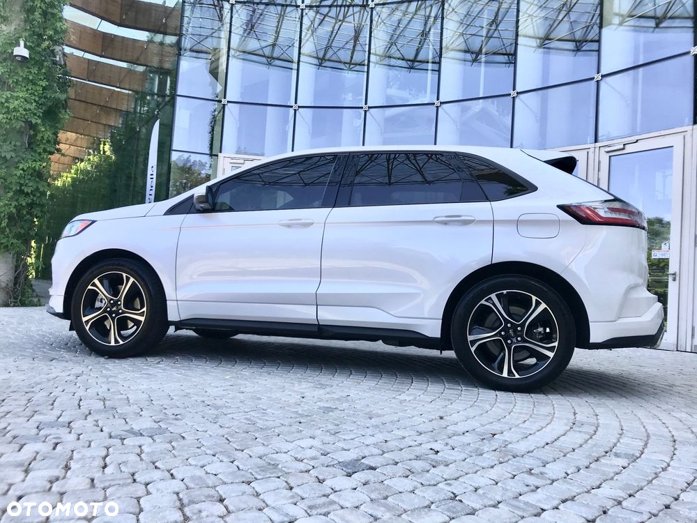 Ford Edge - 4