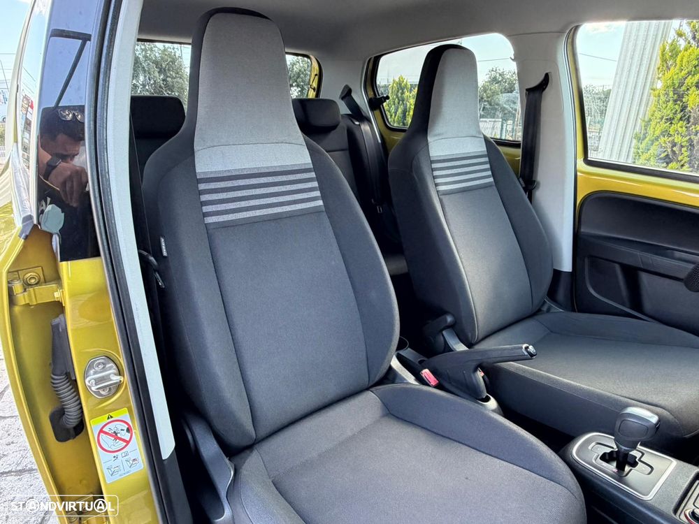 VW Up! 1.0 BMT Move Auto - 10