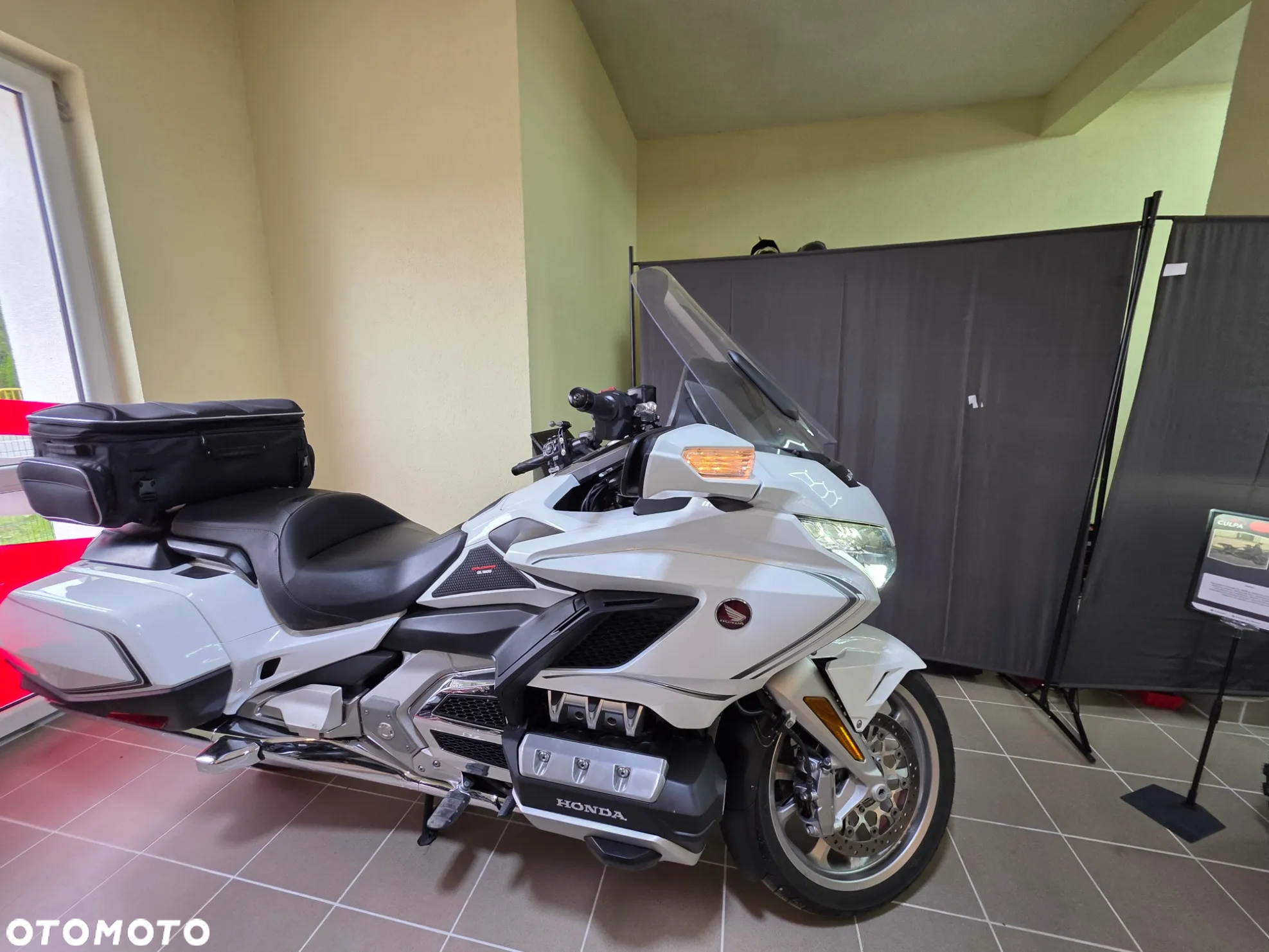 Honda GL - 4