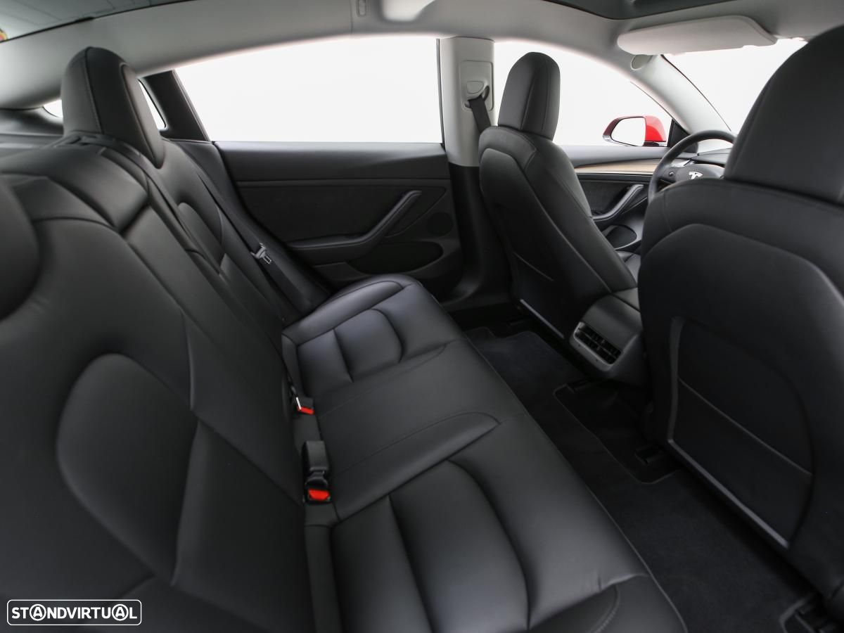 Tesla Model 3 Long Range AWD Dual Motor Performance - 10