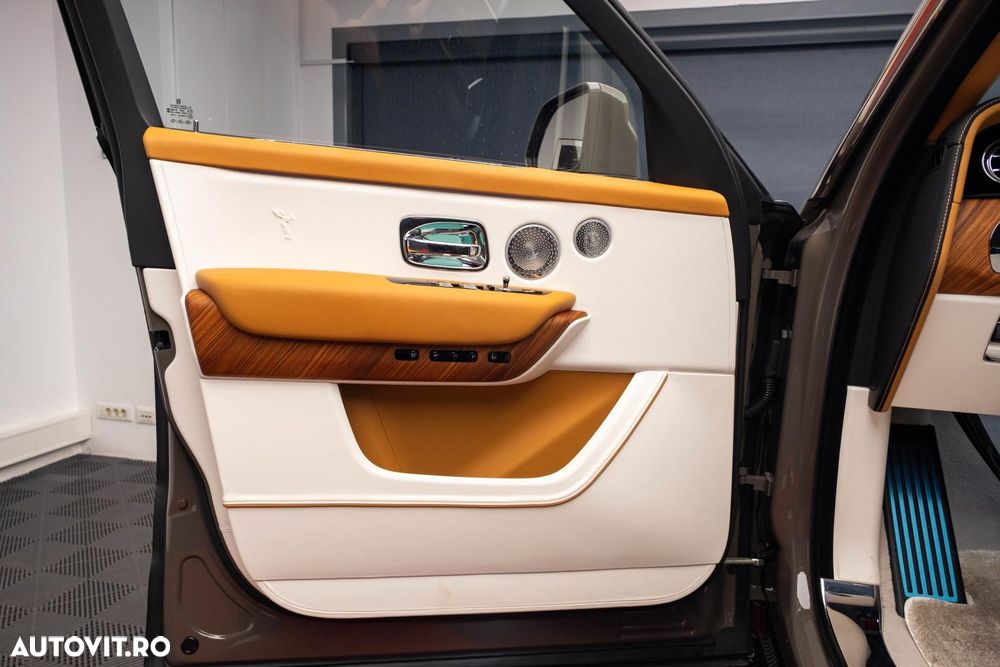 Rolls-Royce Cullinan - 22