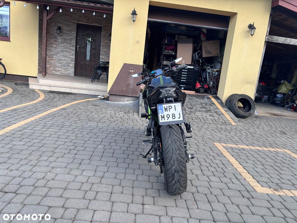 Kawasaki Z 650 - 4