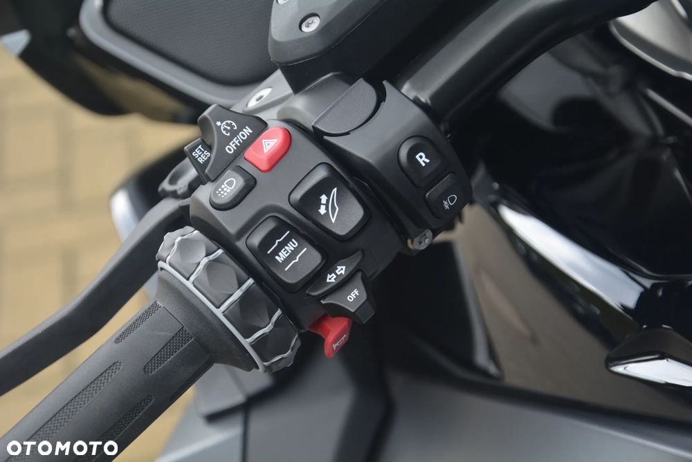BMW K - 16