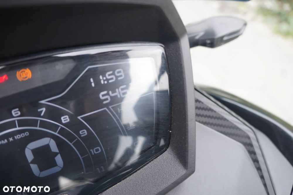 Aprilia SR - 5
