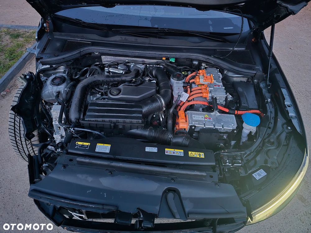 Volkswagen Passat - 26