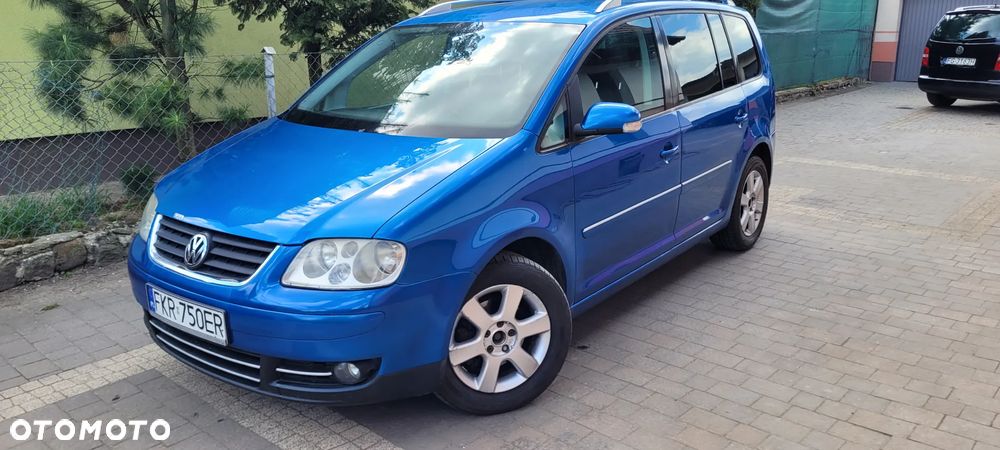 Volkswagen Touran 2.0 TDI DPF Trendline - 6