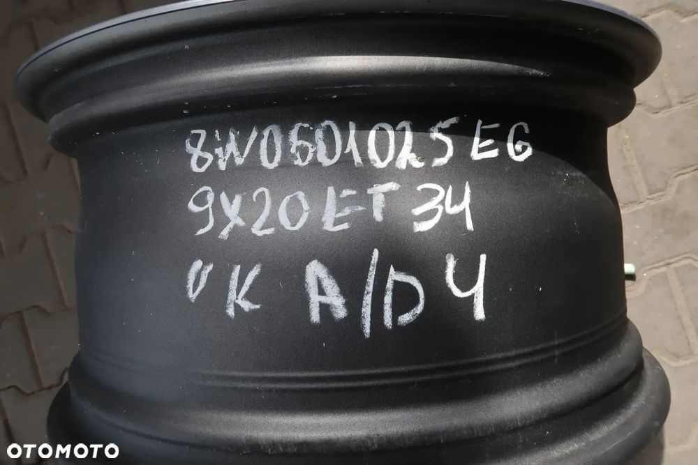 AD4 Felga Audi A4 a5  8w0601025EG 9x20et34 - 7