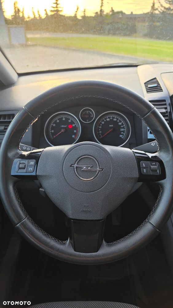 Opel Zafira 1.8 111 - 12