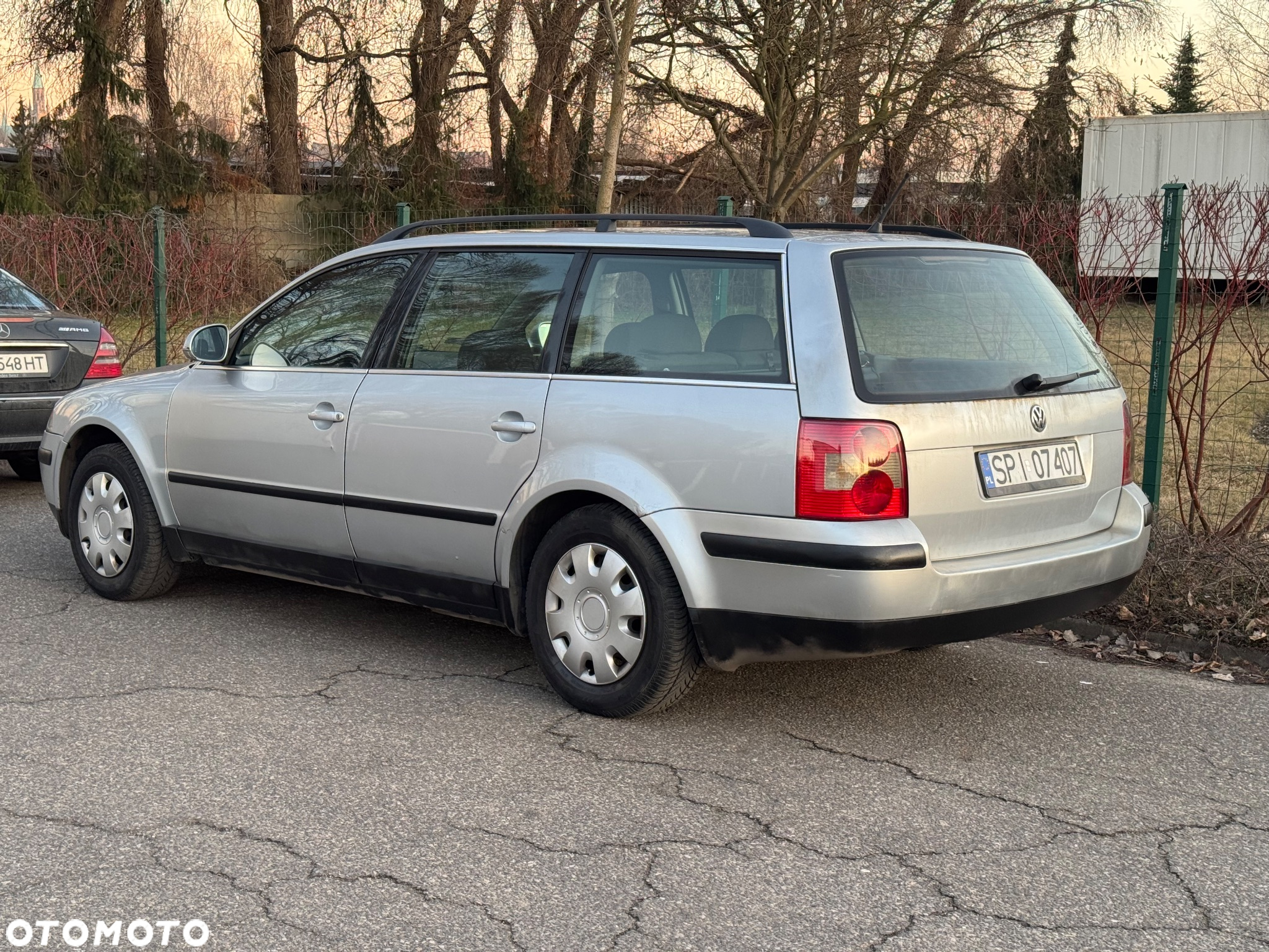 Volkswagen Passat 1.9 TDI Highline - 4
