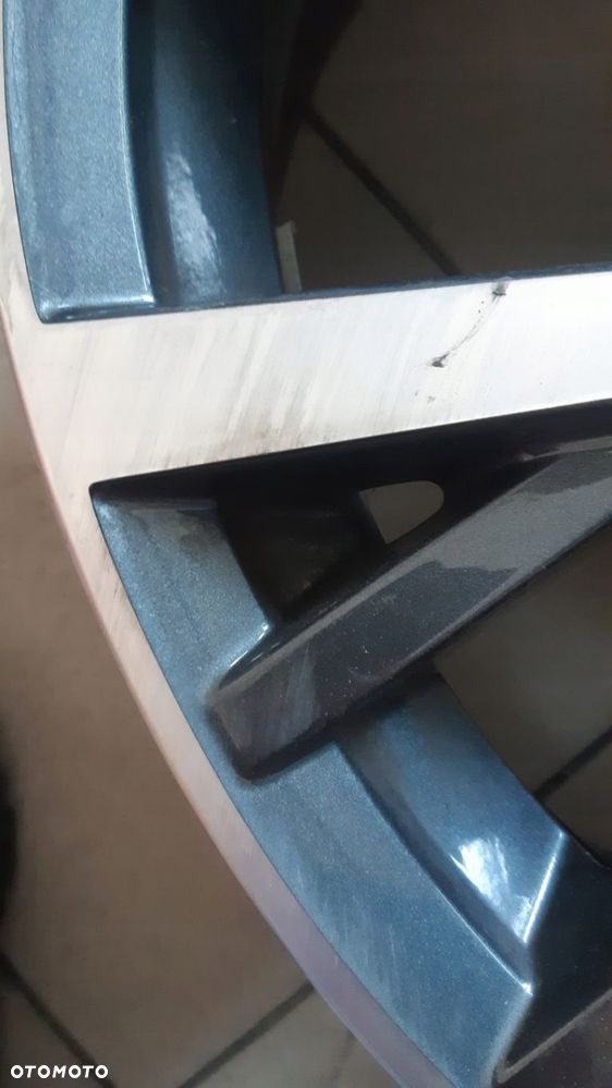 VW Tiguan II Felgi Aluminiowe 17Cali 5na601025a - 10