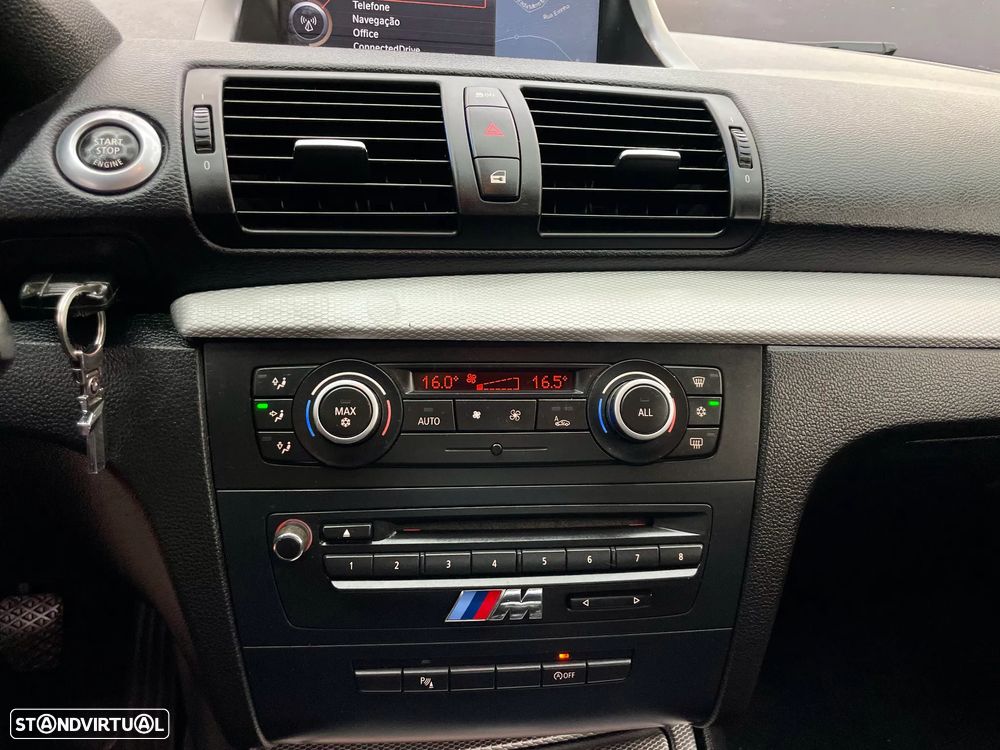 BMW 120 d Coupe Limited Edition Lifestyle c/ M Sport Pack - 19
